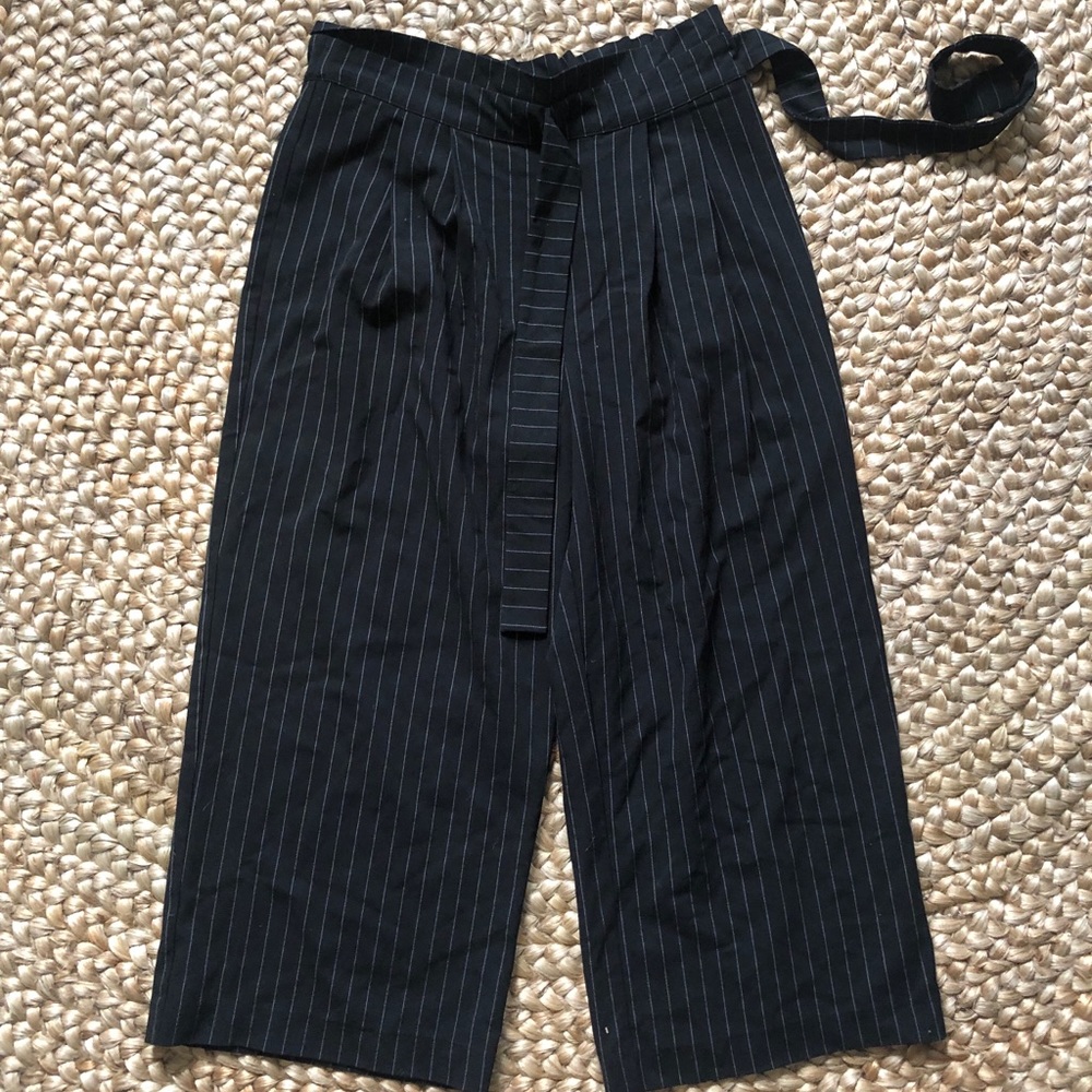 Flare tie cropped pants